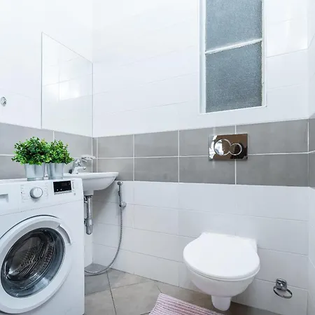 2bdr Old Town Square W Fast Wi-fi Apartamento