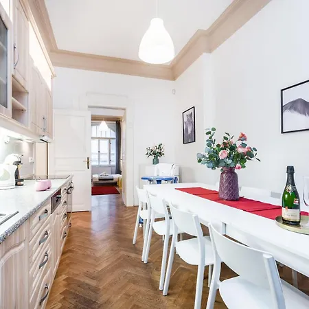 2bdr Old Town Square W Fast Wi-fi Apartamento Praga