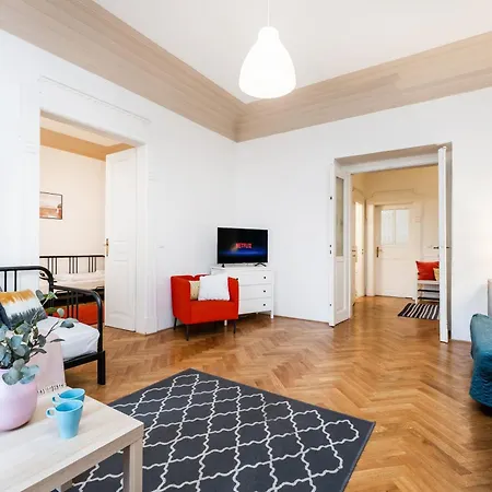 Apartamento 2bdr Old Town Square W Fast Wi-fi *