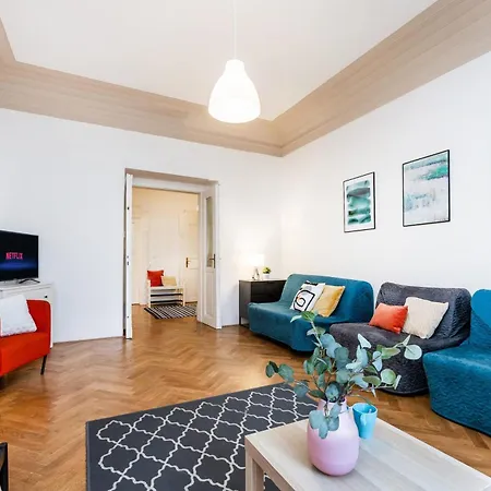 2bdr Old Town Square W Fast Wi-fi Apartamento