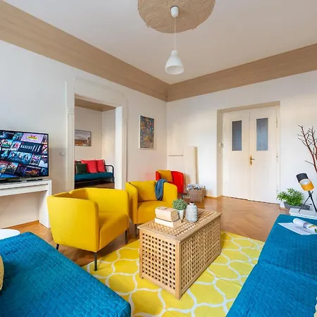 2bdr Old Town Square W Fast Wi-fi Apartamento *