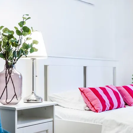 Apartamento 2bdr Old Town Square W Fast Wi-fi